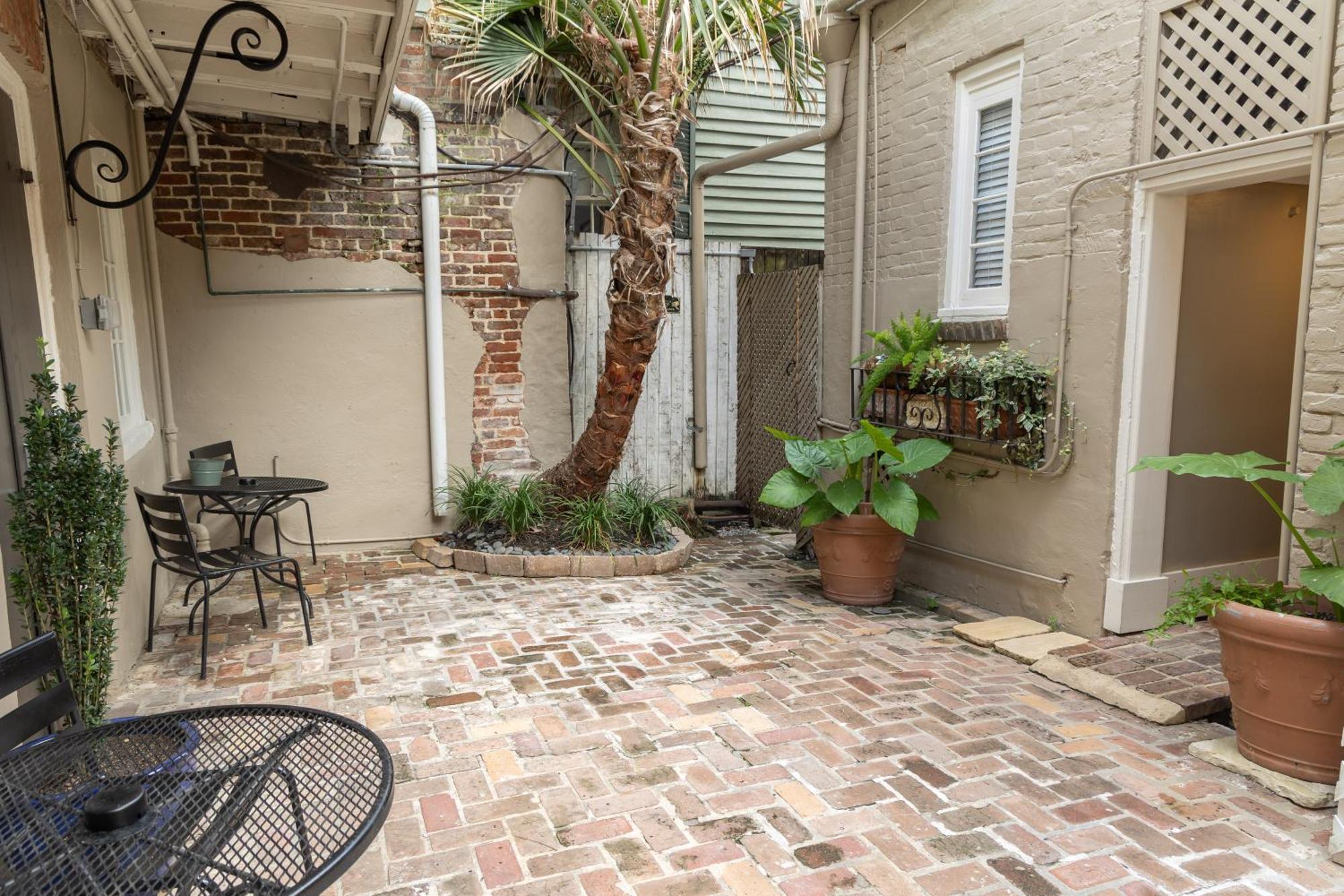 Inn On Ursulines, A French Quarter Guest Houses Property Nova Orleães Exterior foto